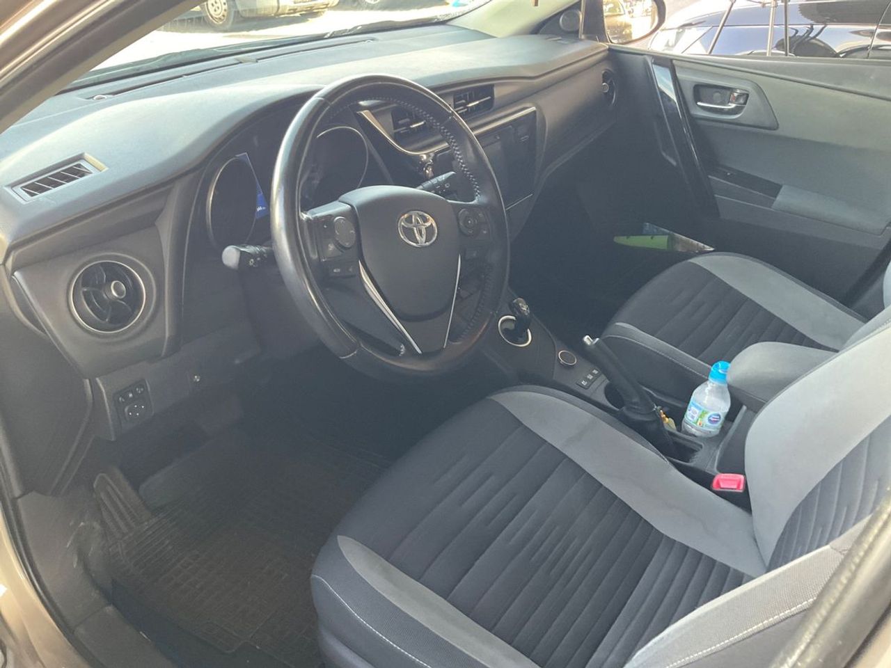 Toyota Auris Touring Sports 140H e-CVT Active - Foto 8