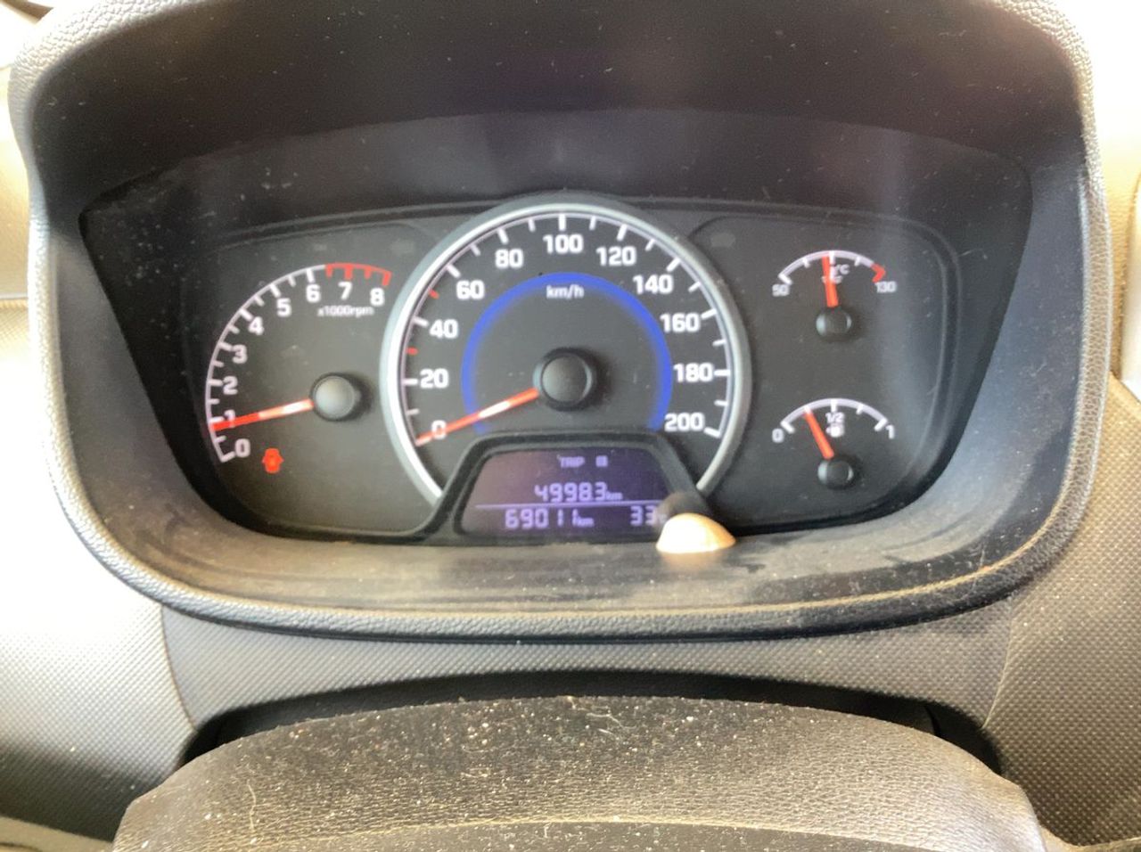 Hyundai i10 1.0 MPI 49 kW - Foto 6