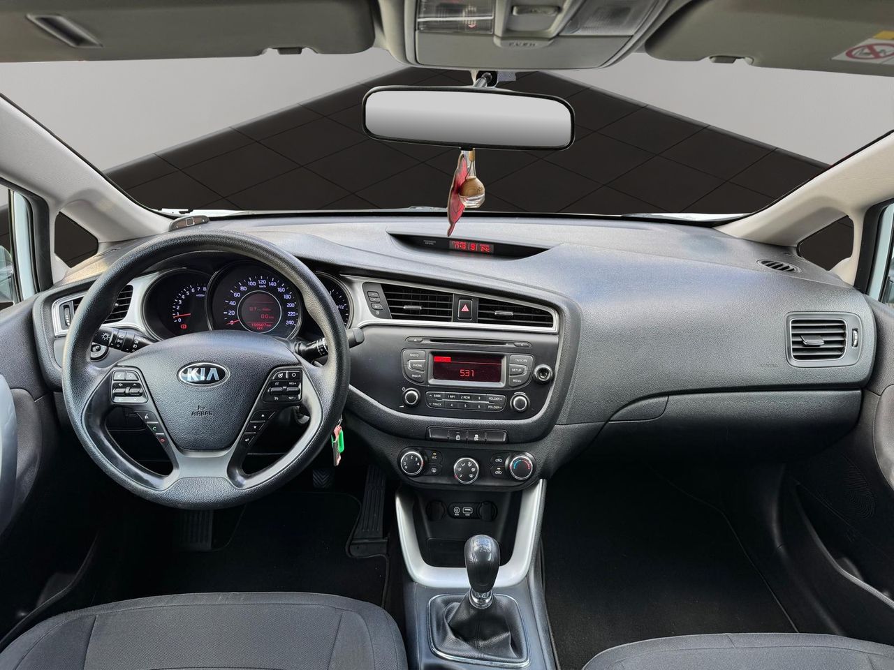 KIA CEED 1.4 100CV - Foto 17