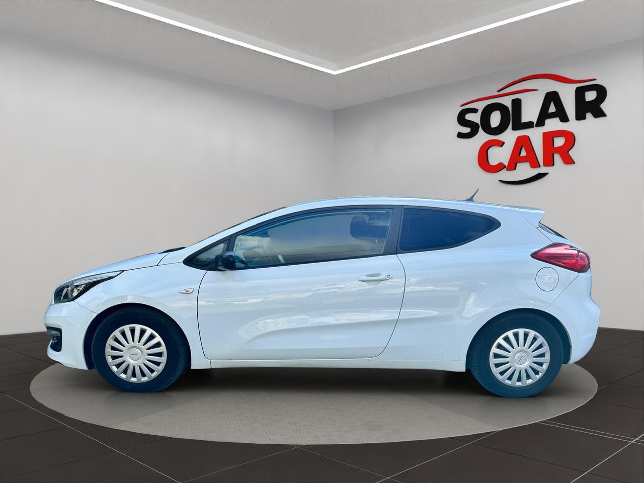 KIA CEED 1.4 100CV - Foto 6