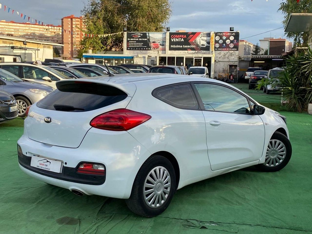Kia Ceed 1.4 100CV - Foto 15