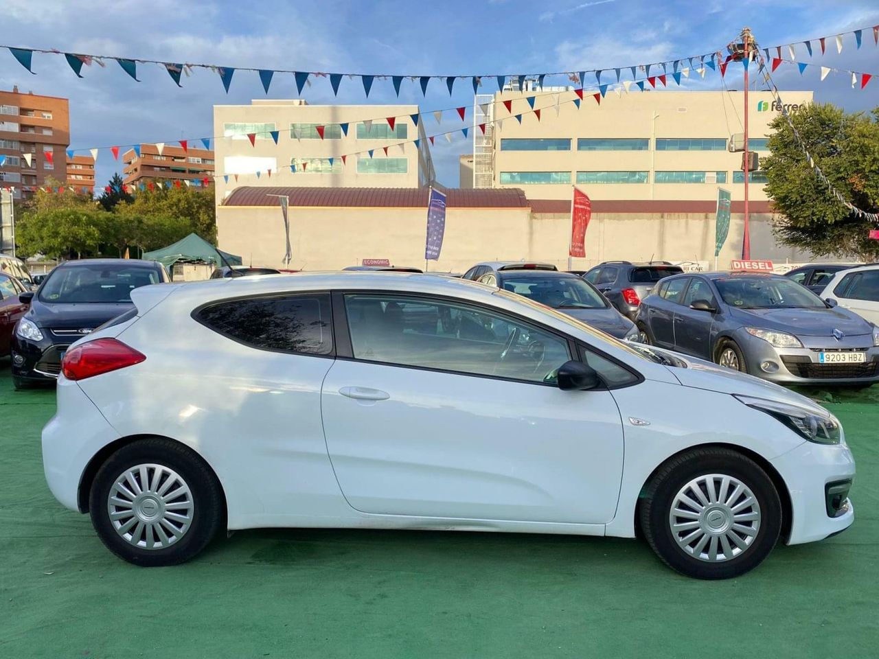 Kia Ceed 1.4 100CV - Foto 22