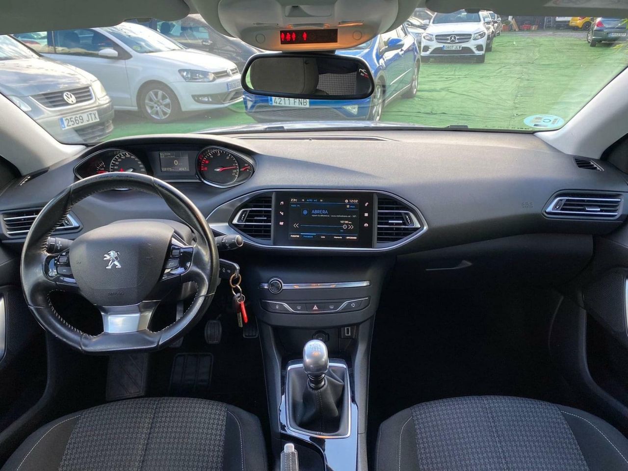 Peugeot 308 SW 1.5 130CV - Foto 12