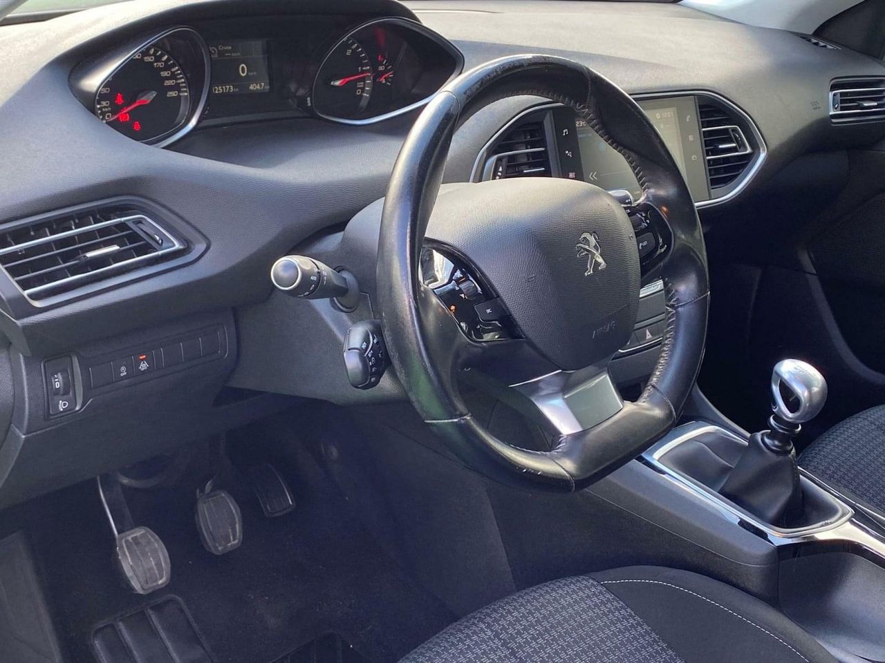 Peugeot 308 SW 1.5 130CV - Foto 10