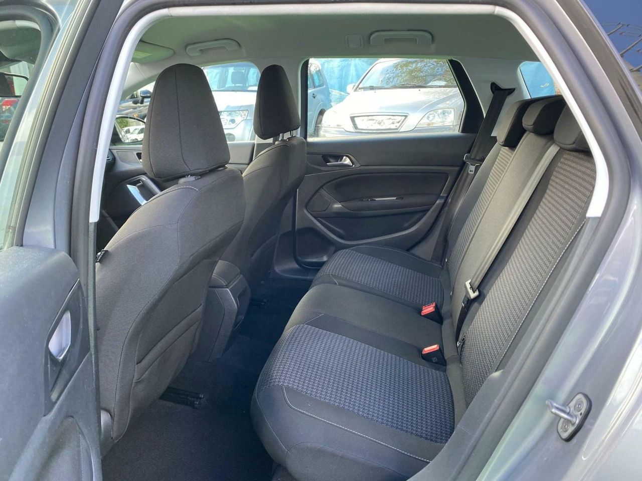 Peugeot 308 SW 1.5 130CV - Foto 19