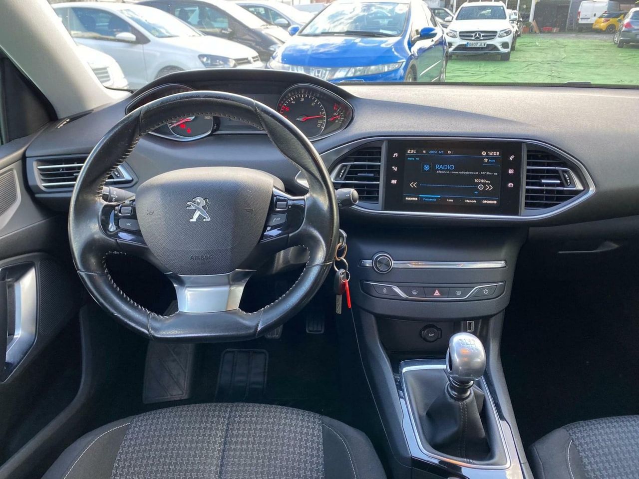 Peugeot 308 SW 1.5 130CV - Foto 33