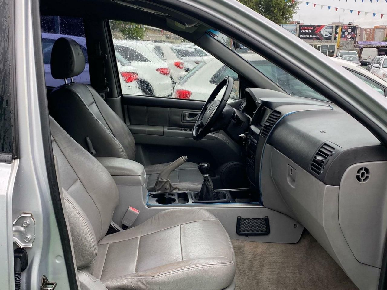 Kia Sorento 2.5 140CV - Foto 31