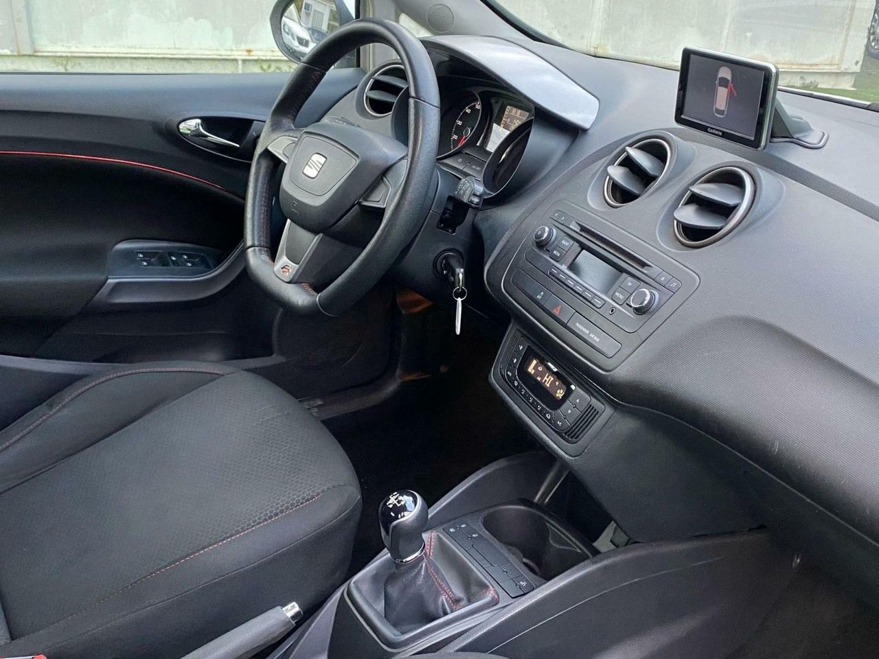 Seat Ibiza TSI FR  I-TECH - Foto 15