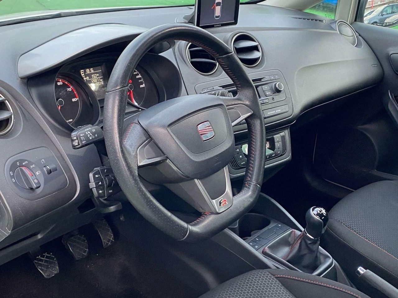 Seat Ibiza TSI FR  I-TECH - Foto 33