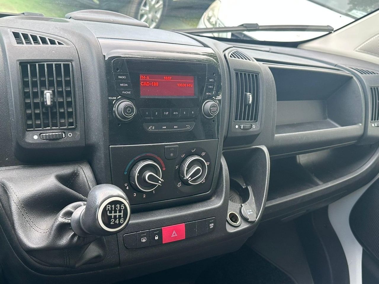 PEUGEOT BOXER 2.2 140CV - Foto 21