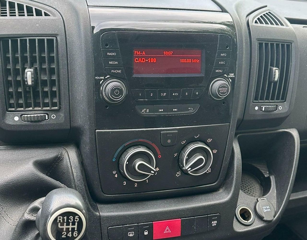 Peugeot Boxer 2.2 140CV - Foto 8