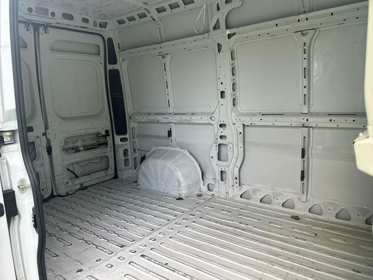 PEUGEOT BOXER 2.2 140CV - Foto 27