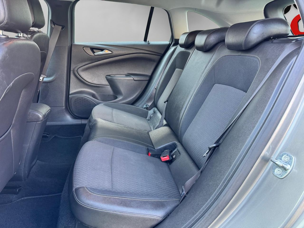 OPEL ASTRA SPORTS TOURER 1.6CDTI - Foto 20