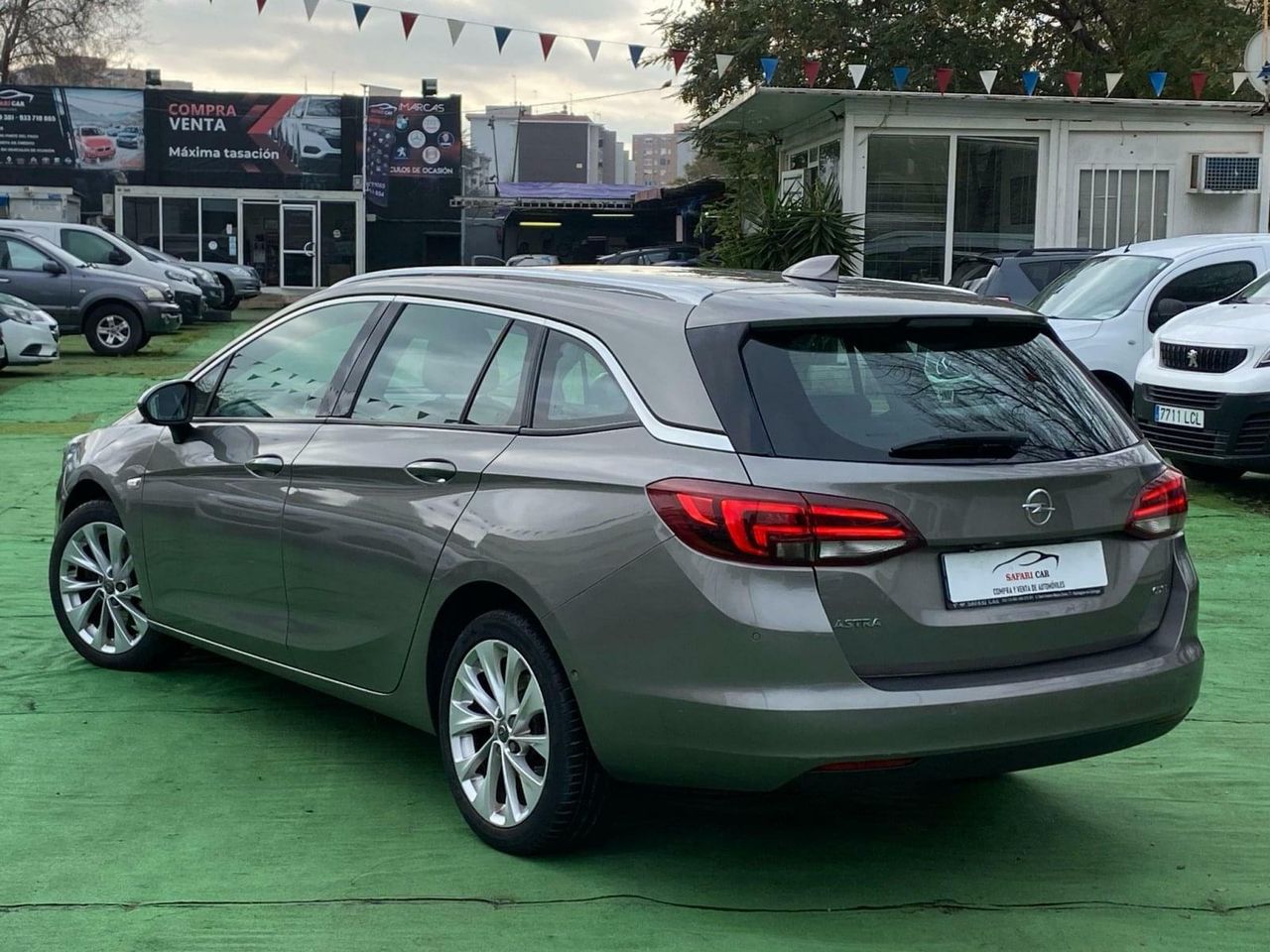 Opel Astra SPORTS TOURER 1.6CDTI - Foto 41