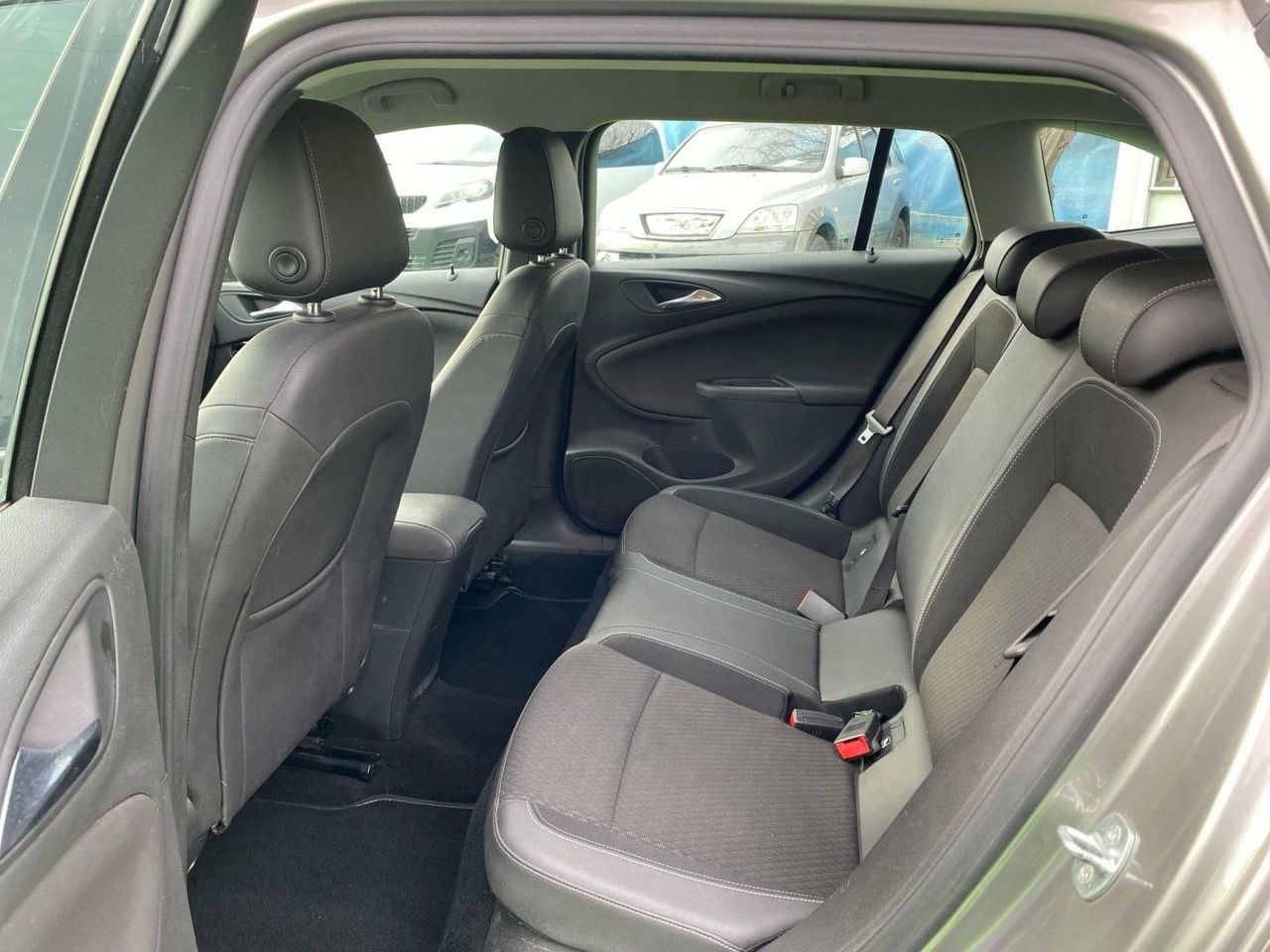 Opel Astra SPORTS TOURER 1.6CDTI - Foto 39