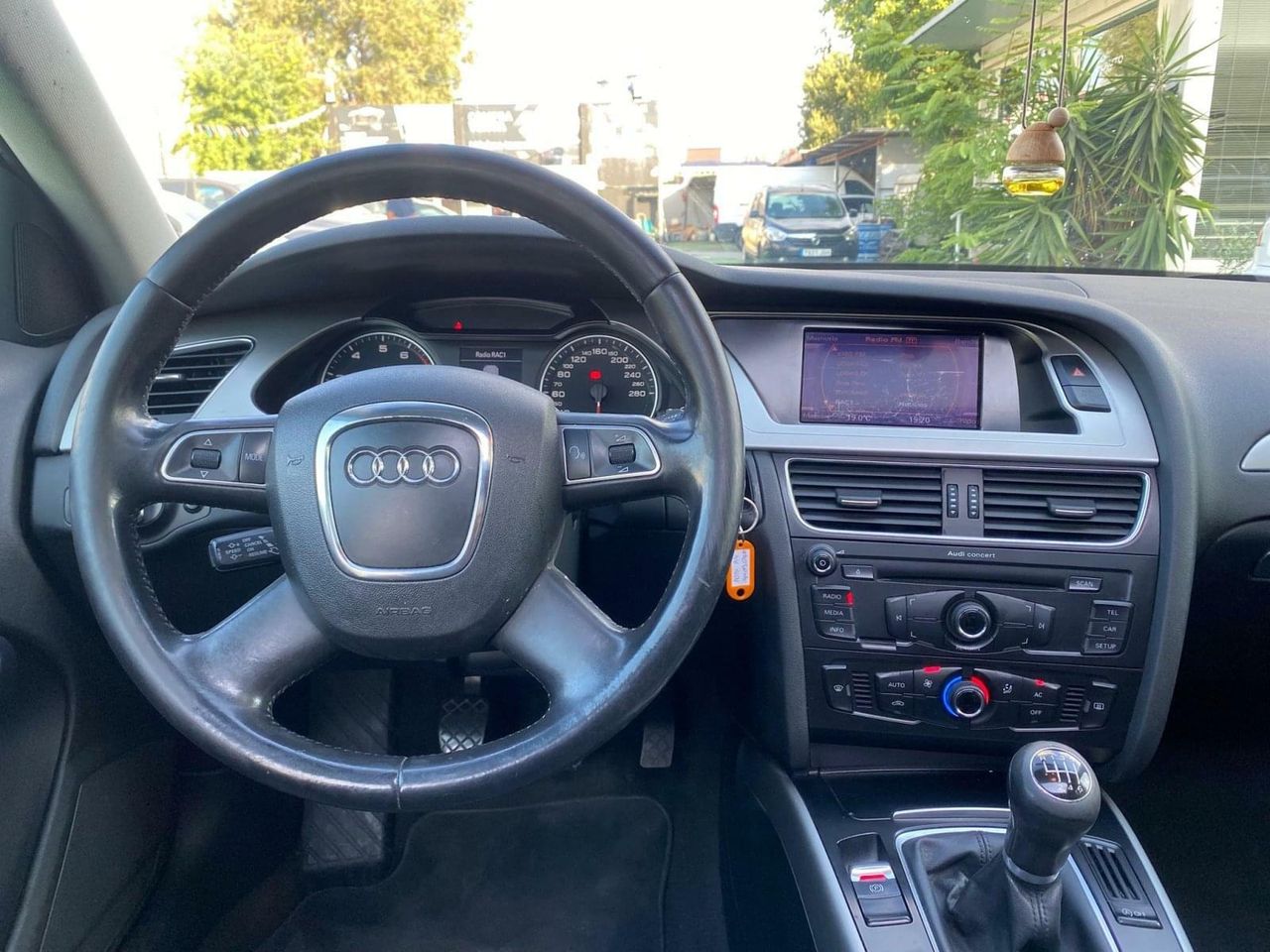 Audi A4 2.0 180CV - Foto 17
