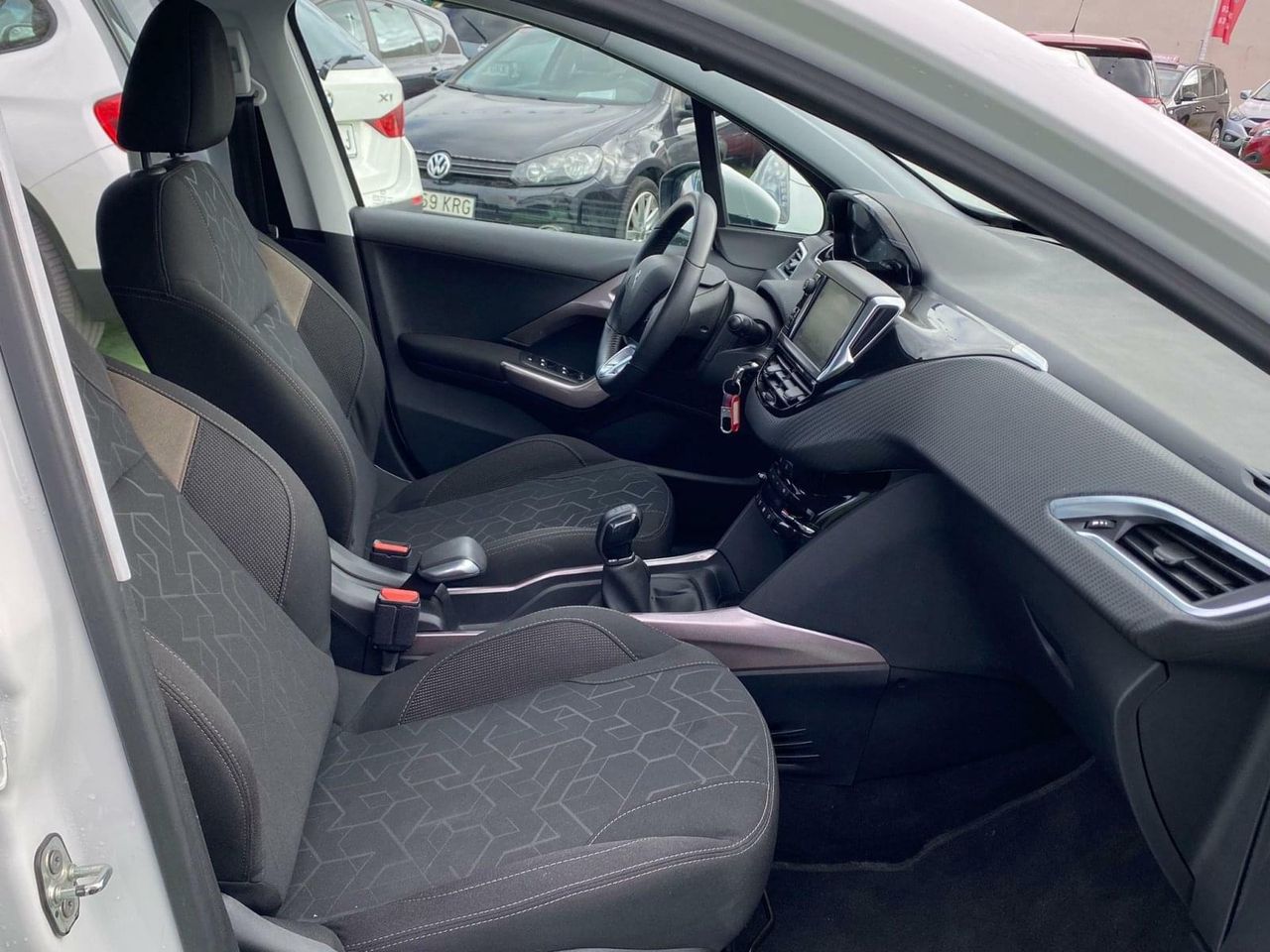 Peugeot 2008 Active 1.2 PureTech 110 SS - Foto 34