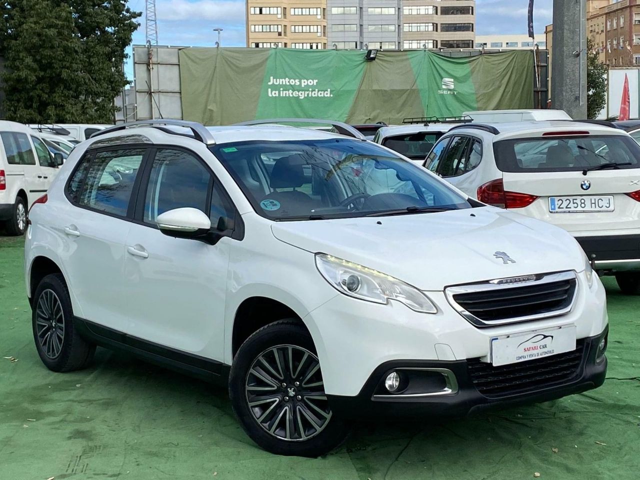 Peugeot 2008 Active 1.2 PureTech 110 SS - Foto 4
