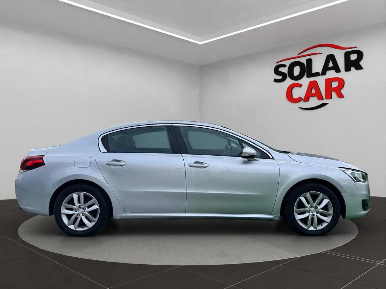 PEUGEOT 508 1.6 120CV - Foto 5