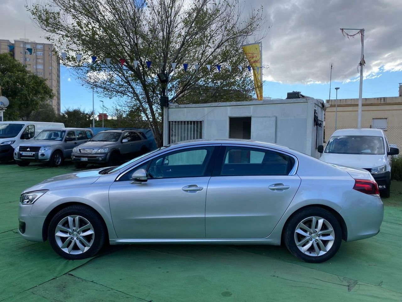 Peugeot 508 1.6 120CV - Foto 6