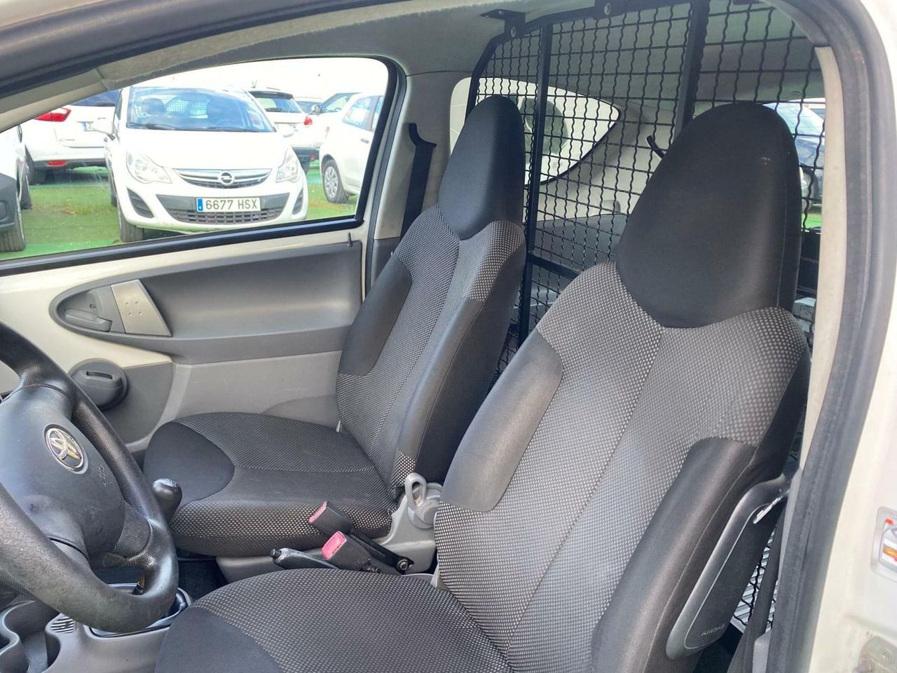 Toyota Aygo 1.4 54CV - Foto 24