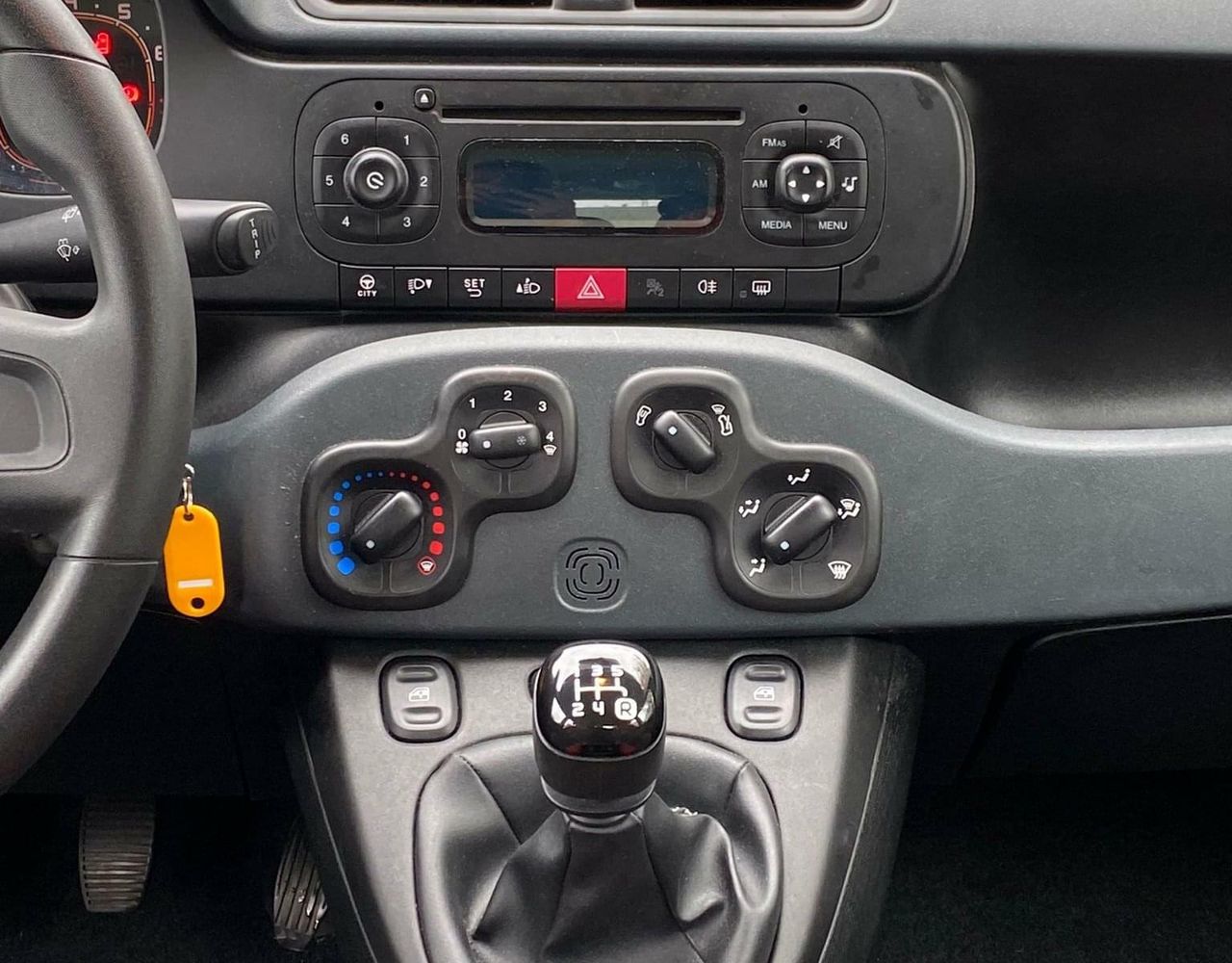 Fiat Panda 1.2 EASY 51KW 69CV - Foto 13