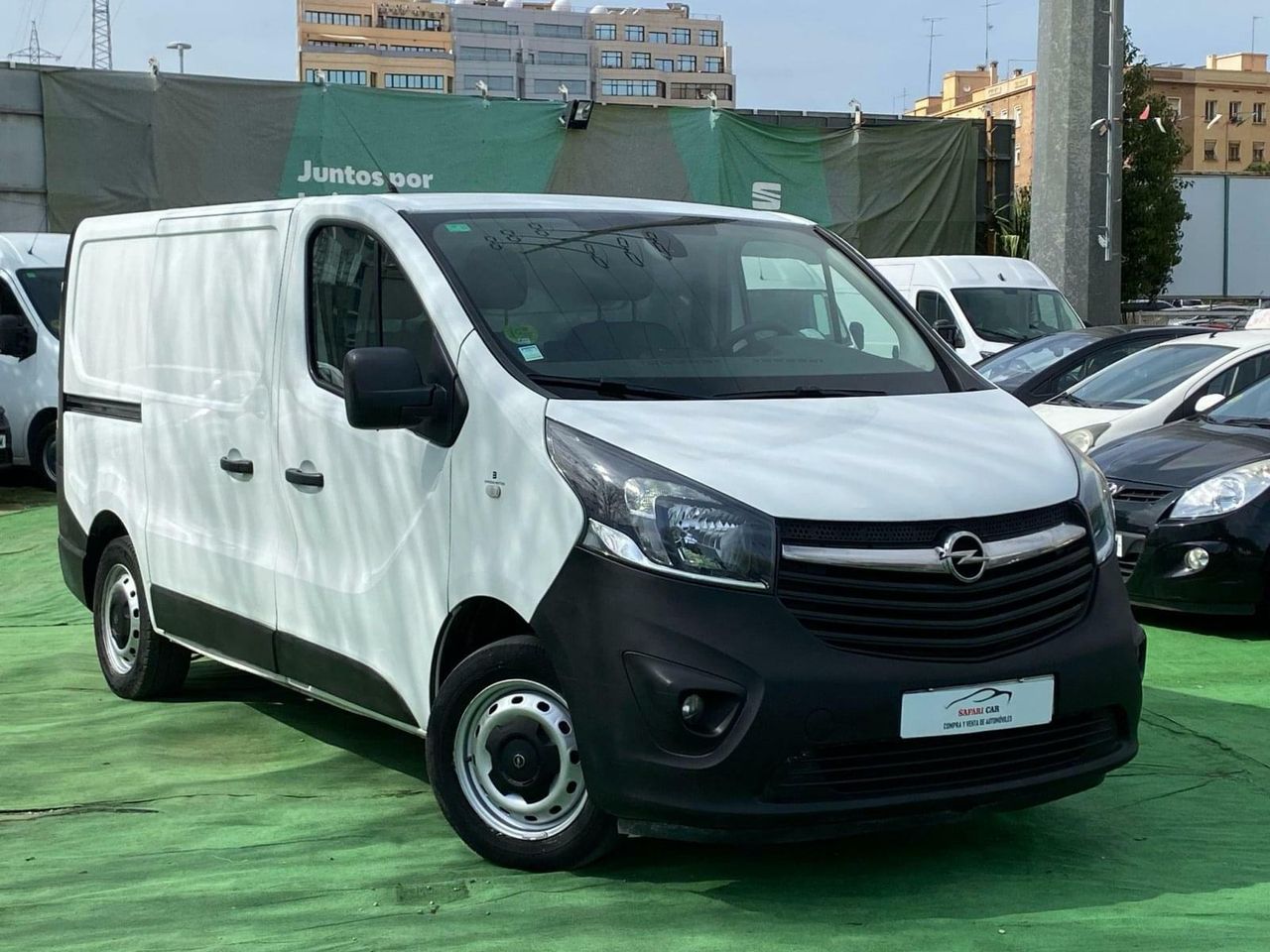 Opel Vivaro 1.6 125CV - Foto 4