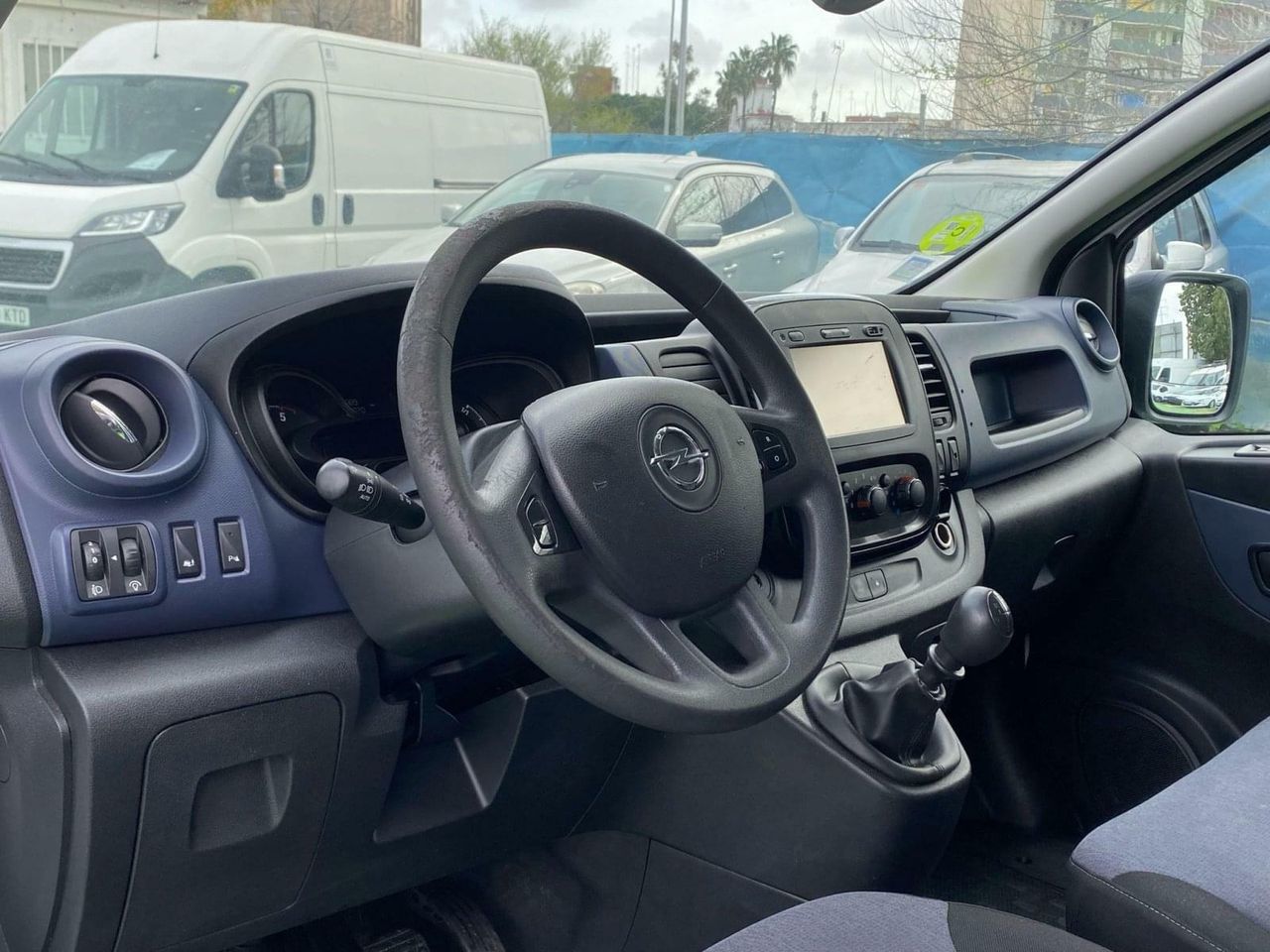 Opel Vivaro 1.6 125CV - Foto 18