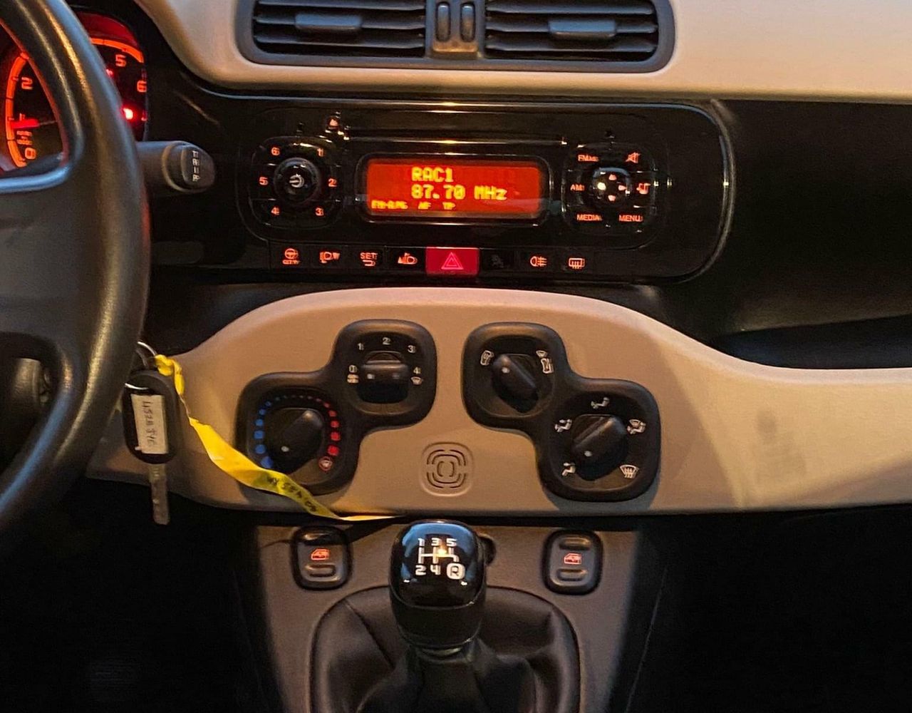 Fiat Panda 1.2 Easy 51kW 69CV - Foto 11
