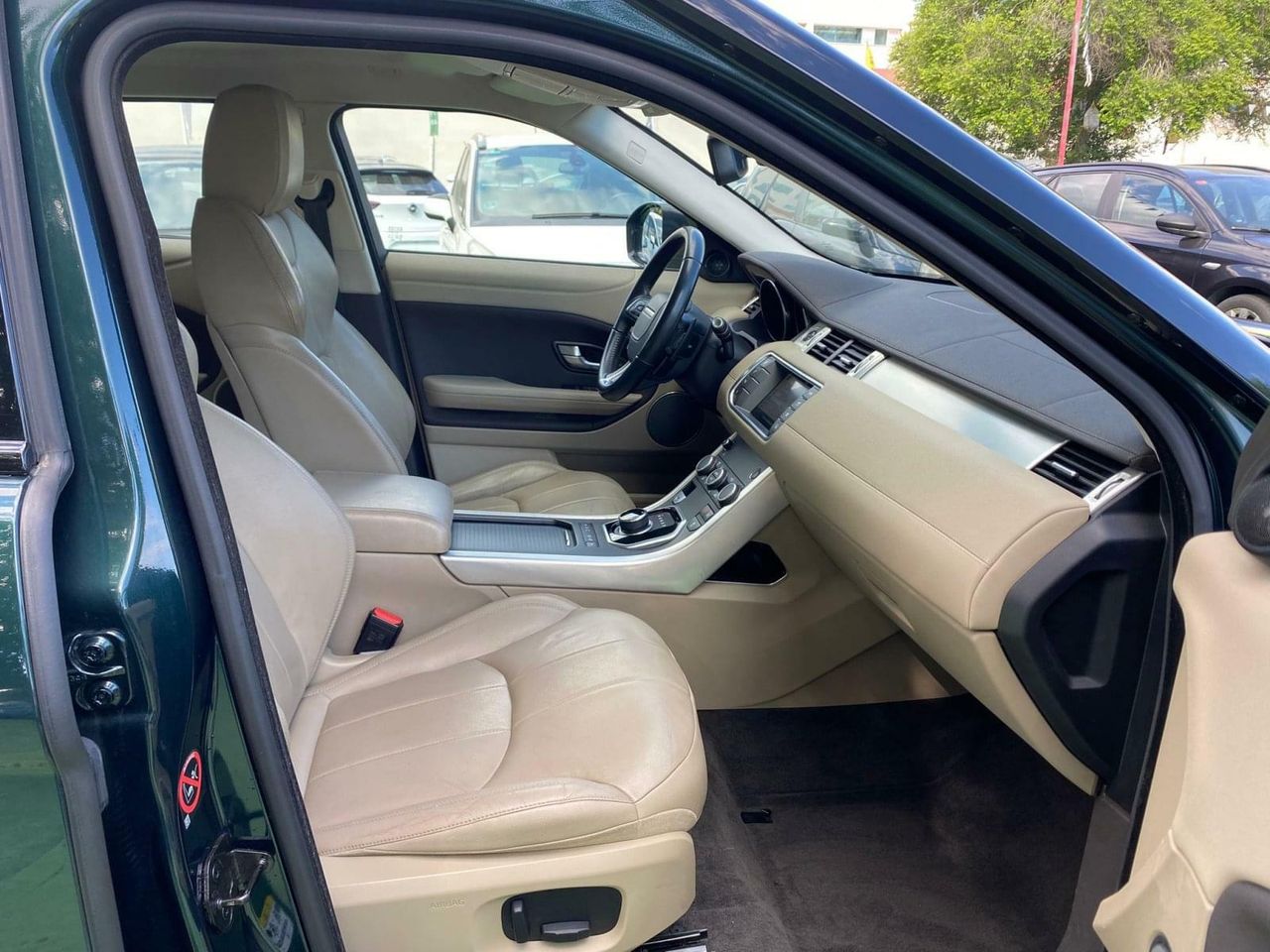 Land-Rover Range Rover Evoque 2.0 180CV - Foto 18