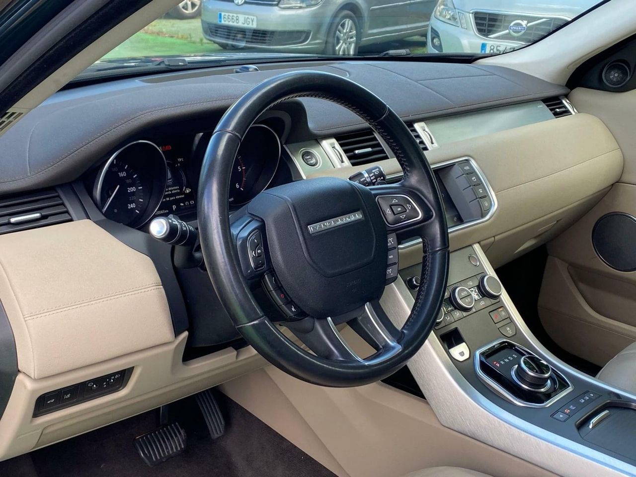 Land-Rover Range Rover Evoque 2.0 180CV - Foto 30