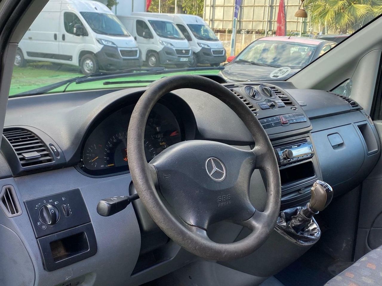 Mercedes Vito 2.1 88CV  109 CDI 6P - Foto 24