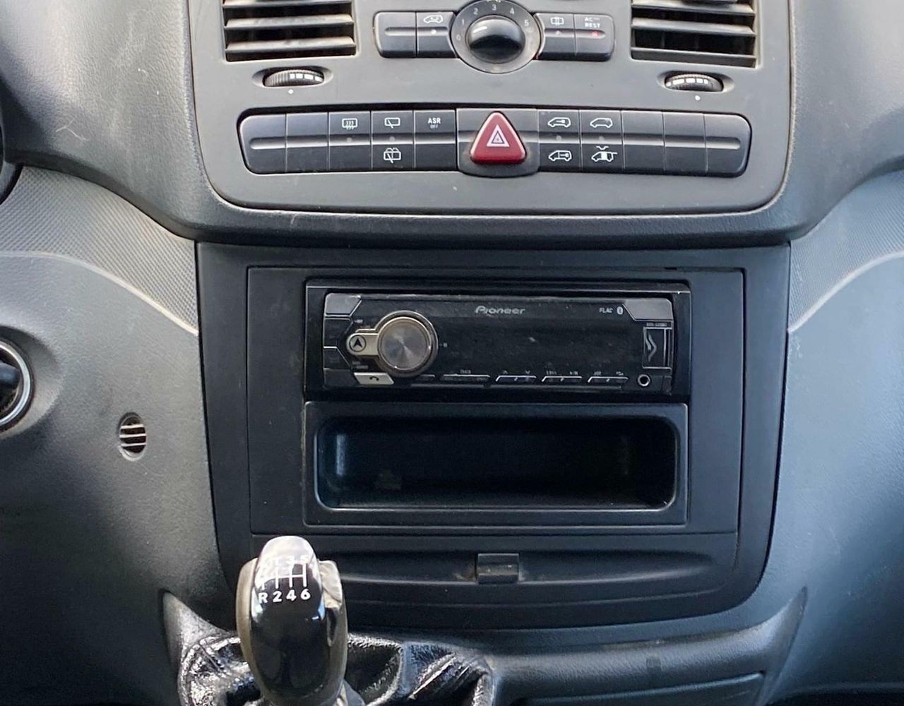 Mercedes Vito 2.1 88CV  109 CDI 6P - Foto 10