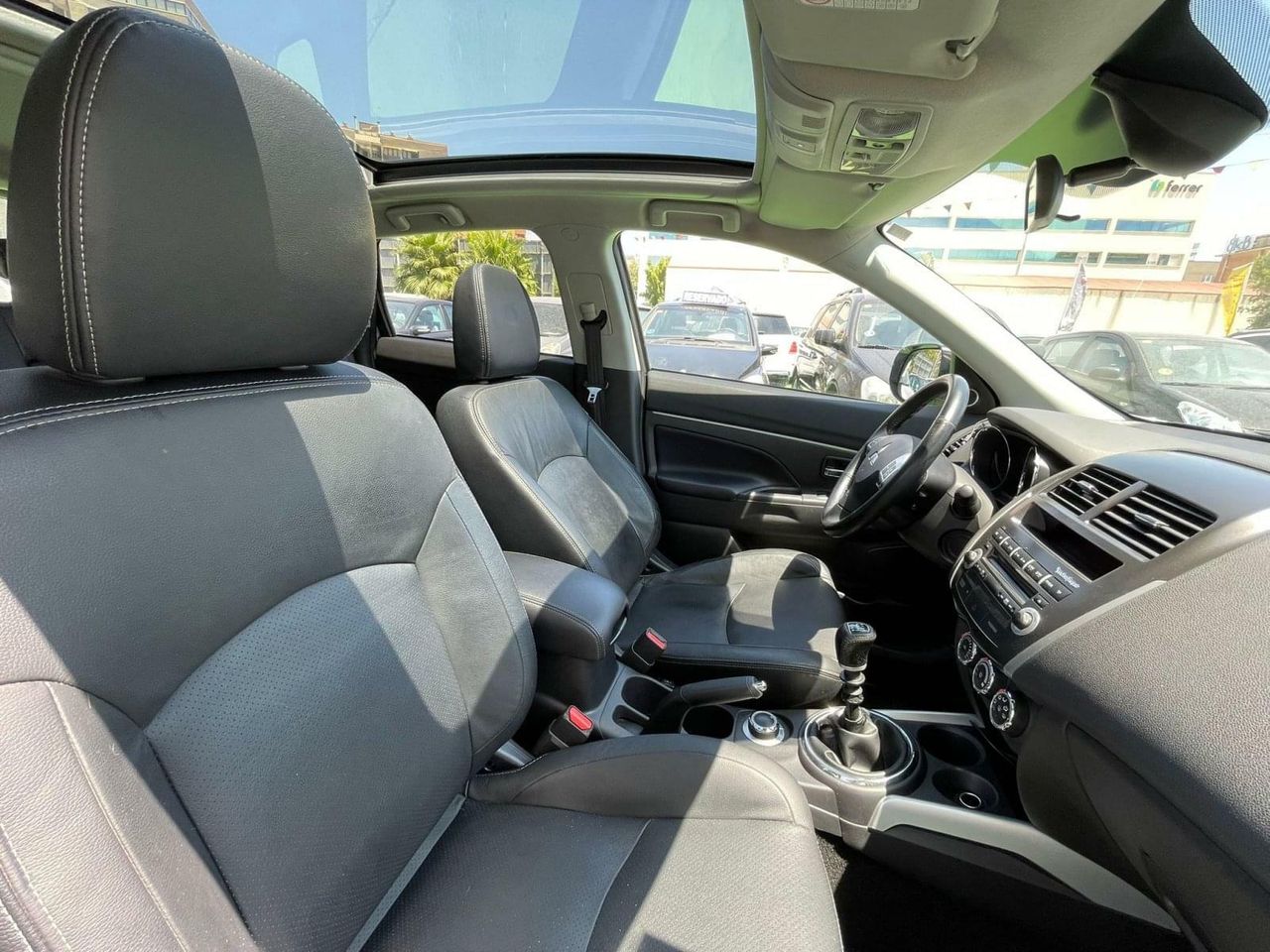 Mitsubishi ASX 1.8 150CV - Foto 35