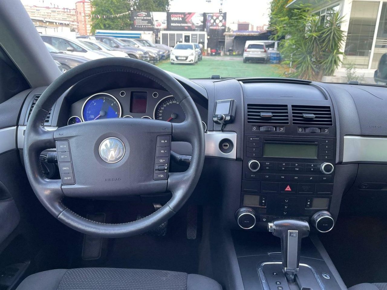Volkswagen Touareg 2.5 TDI R5 MOTION - Foto 32