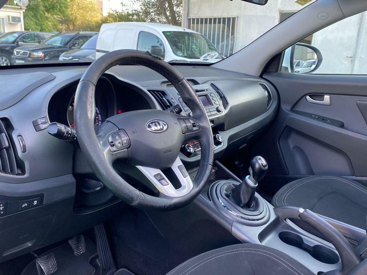 Kia Sportage 1.7 115CV - Foto 32
