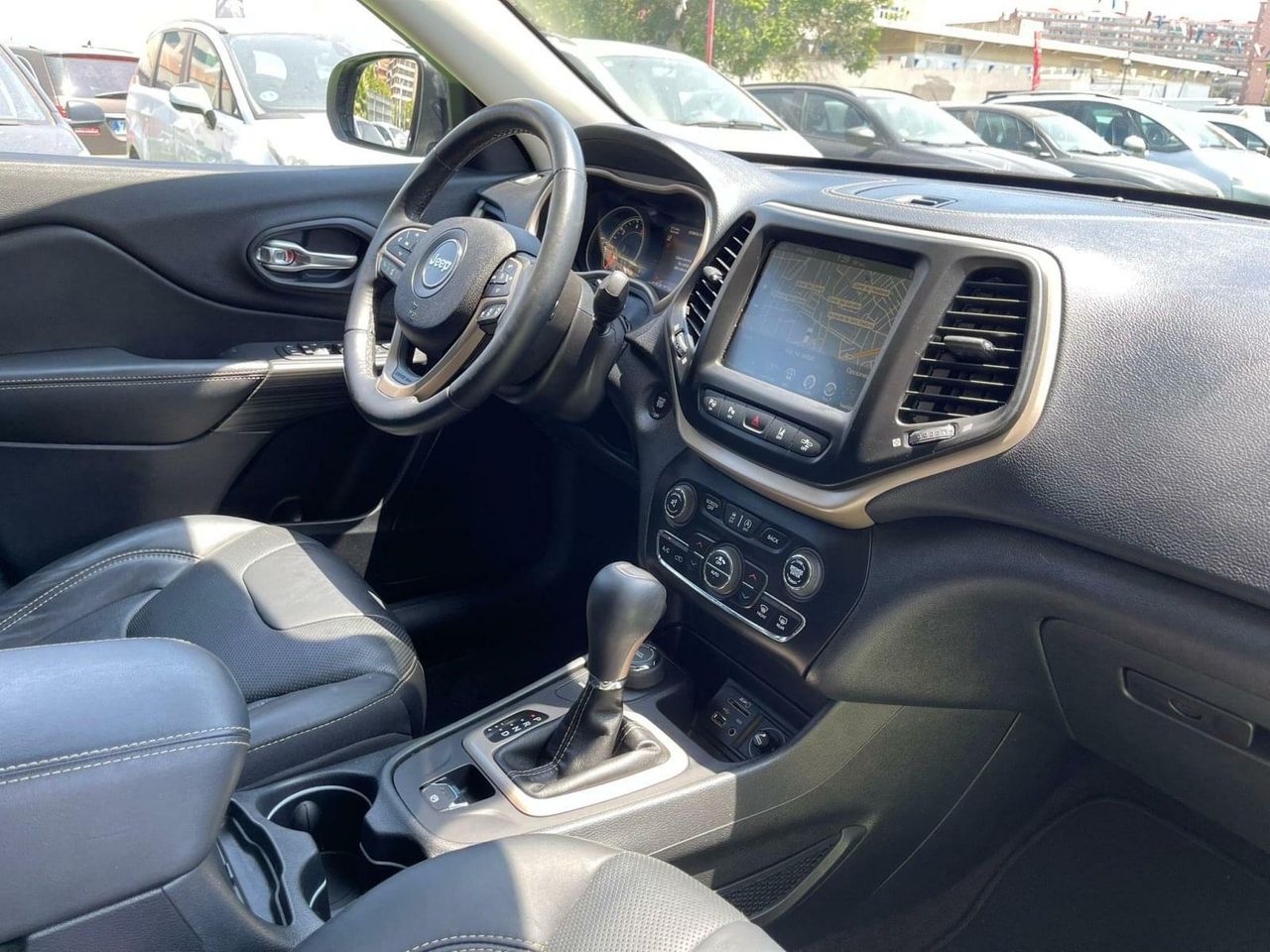 Jeep Cherokee 2.2 MULTIJET - Foto 13