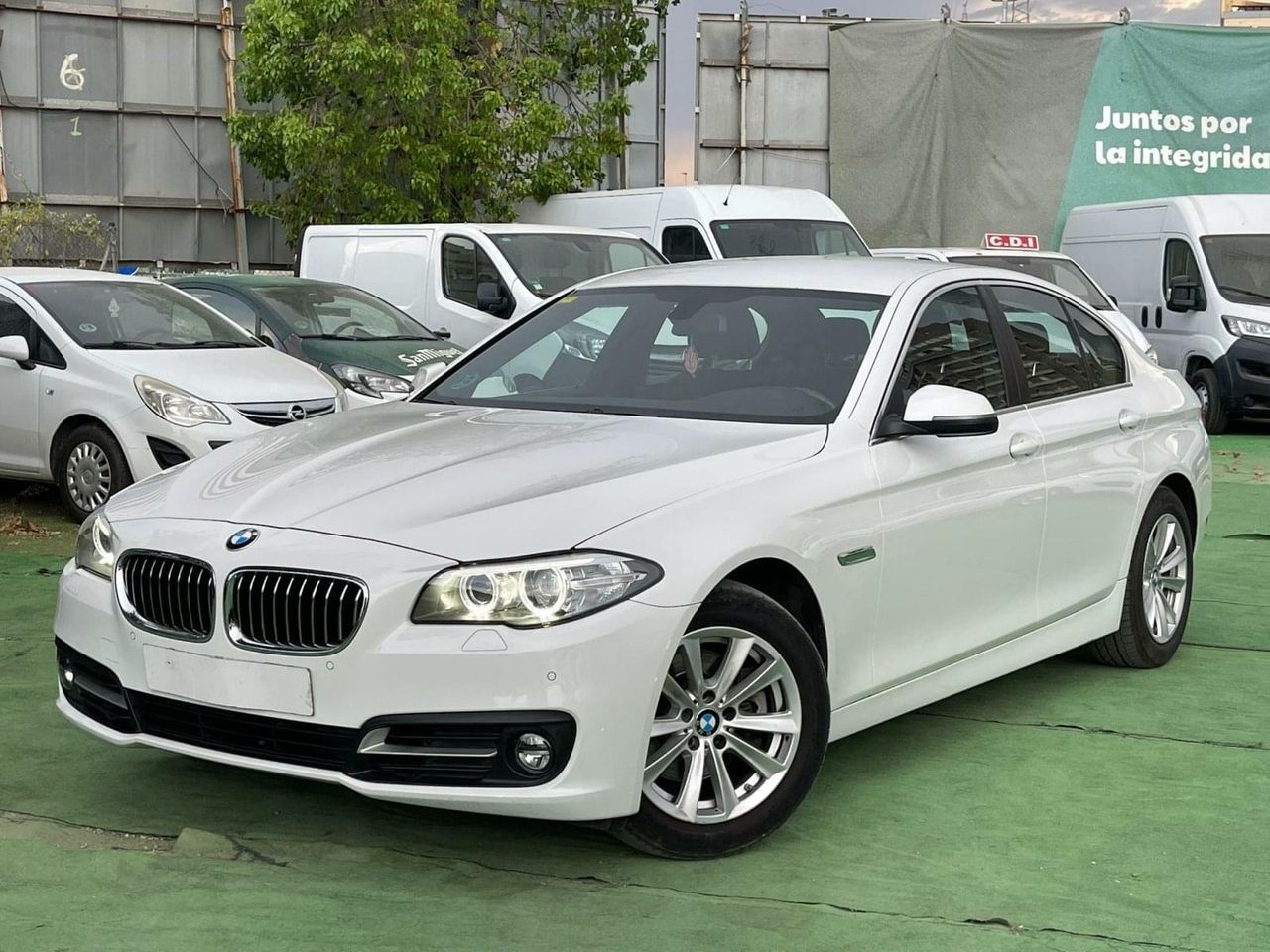 BMW Serie 5 2.0 190CV - Foto 30