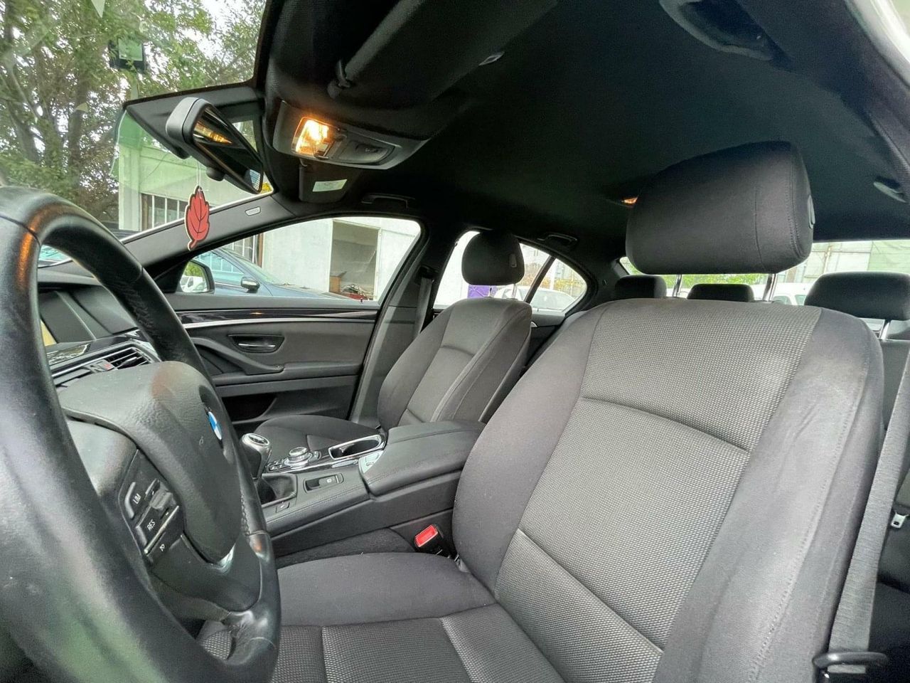 BMW Serie 5 2.0 190CV - Foto 44
