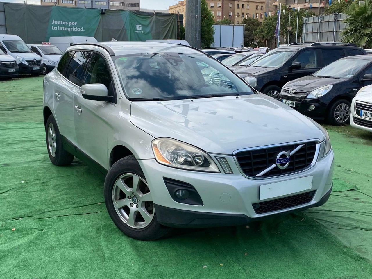 Volvo XC60 2.4 205CV AWD KINETIC AUTO - Foto 4