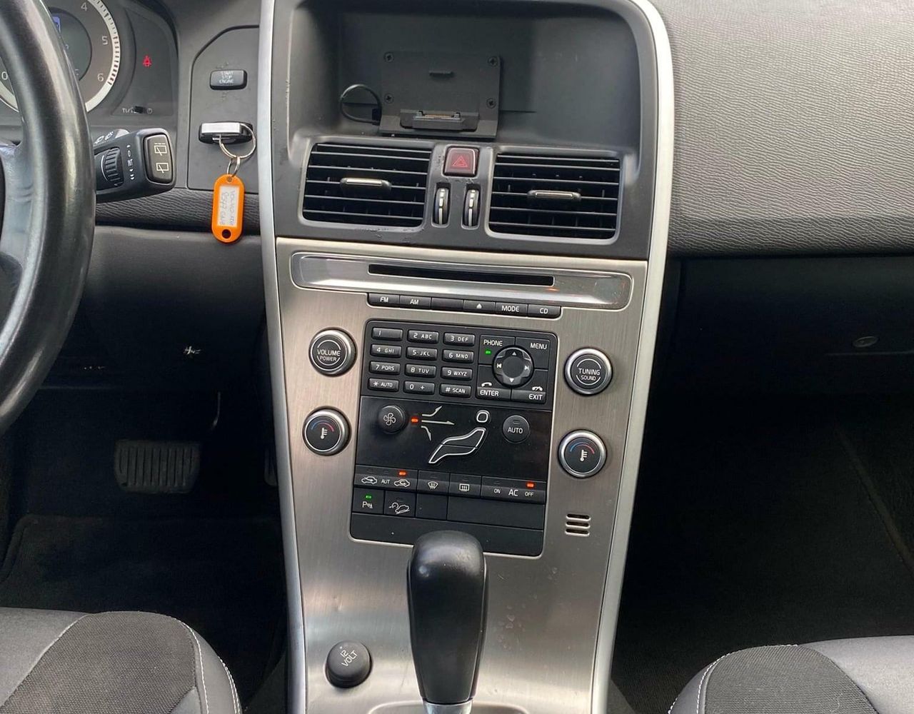 Volvo XC60 2.4 205CV AWD KINETIC AUTO - Foto 36