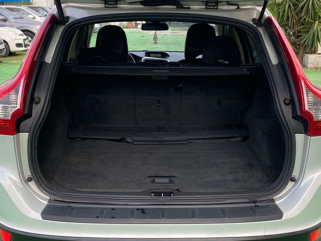 Volvo XC60 2.4 205CV AWD KINETIC AUTO - Foto 22