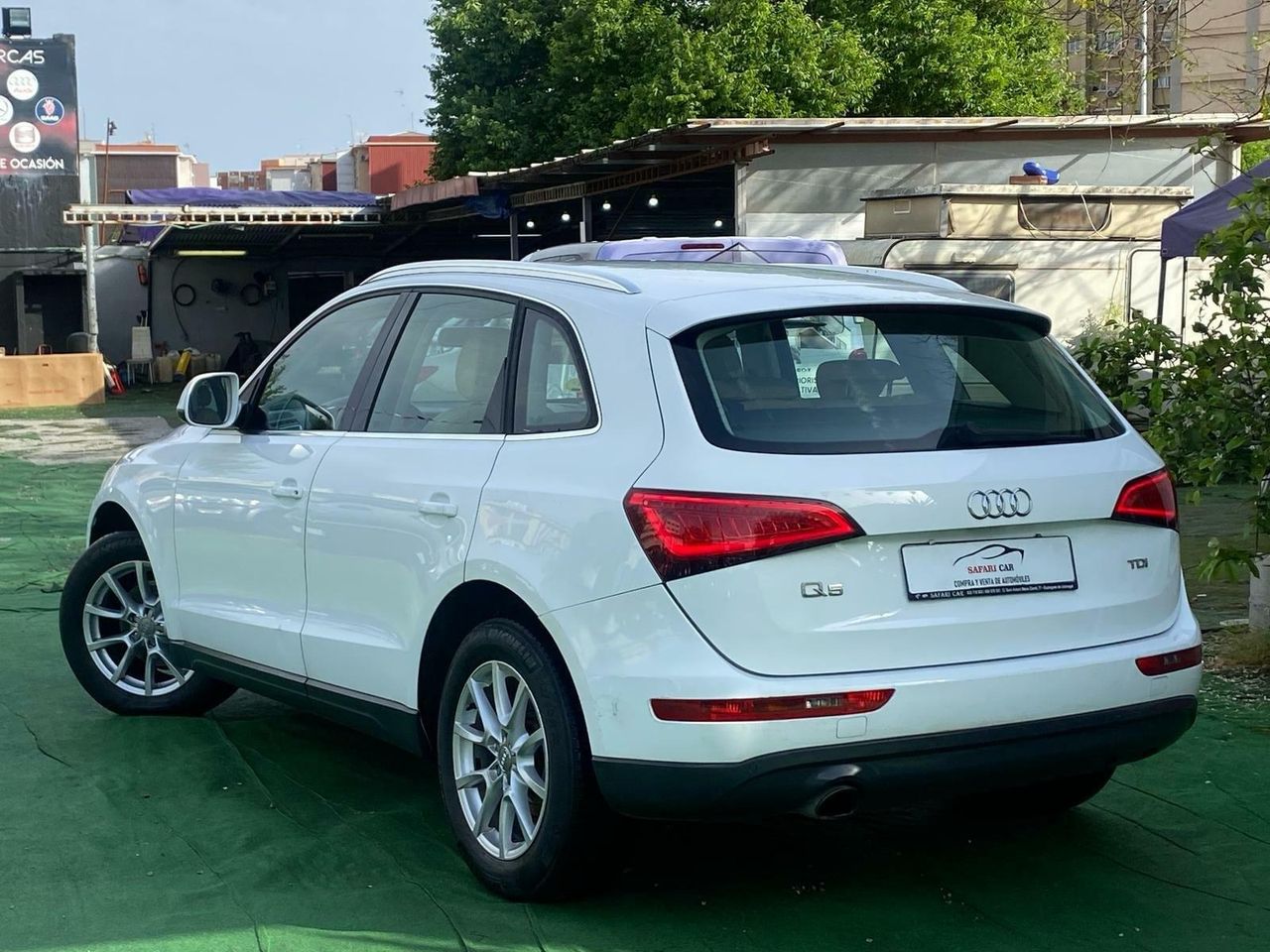 Audi Q5 2.0 143CV - Foto 18