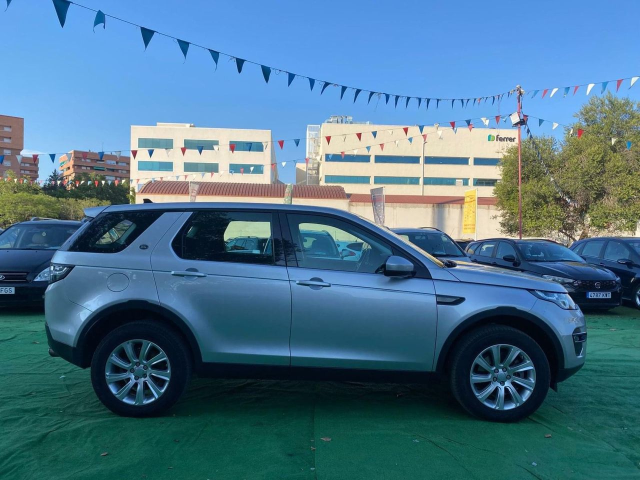 Land-Rover Discovery Sport 2.0 150CV - Foto 30