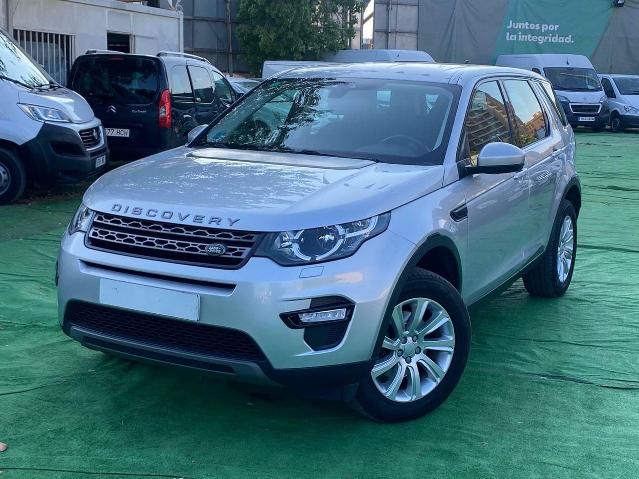 Land-Rover Discovery Sport 2.0 150CV - Foto 5