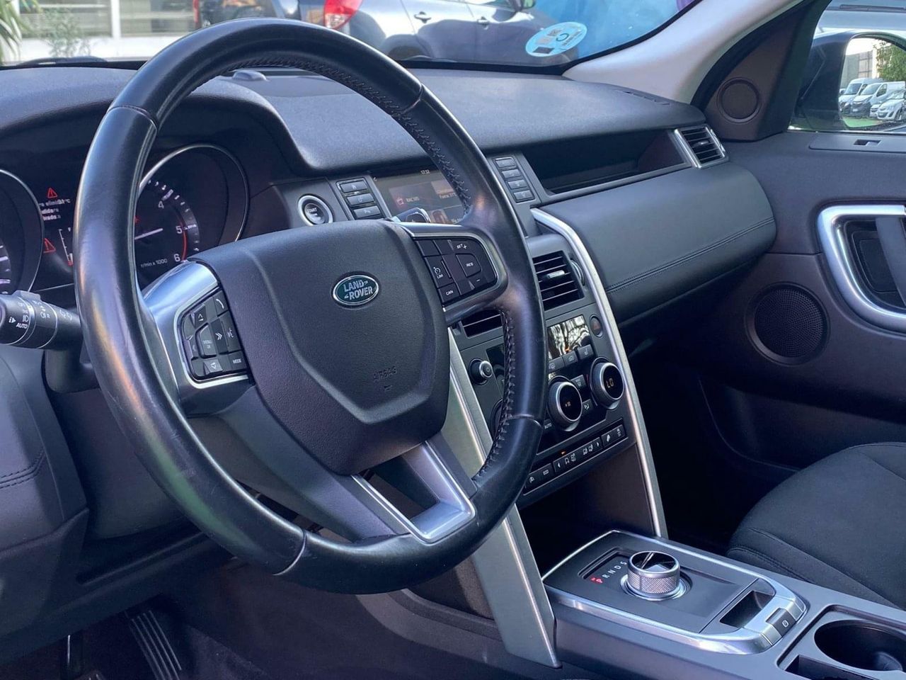 Land-Rover Discovery Sport 2.0 150CV - Foto 9