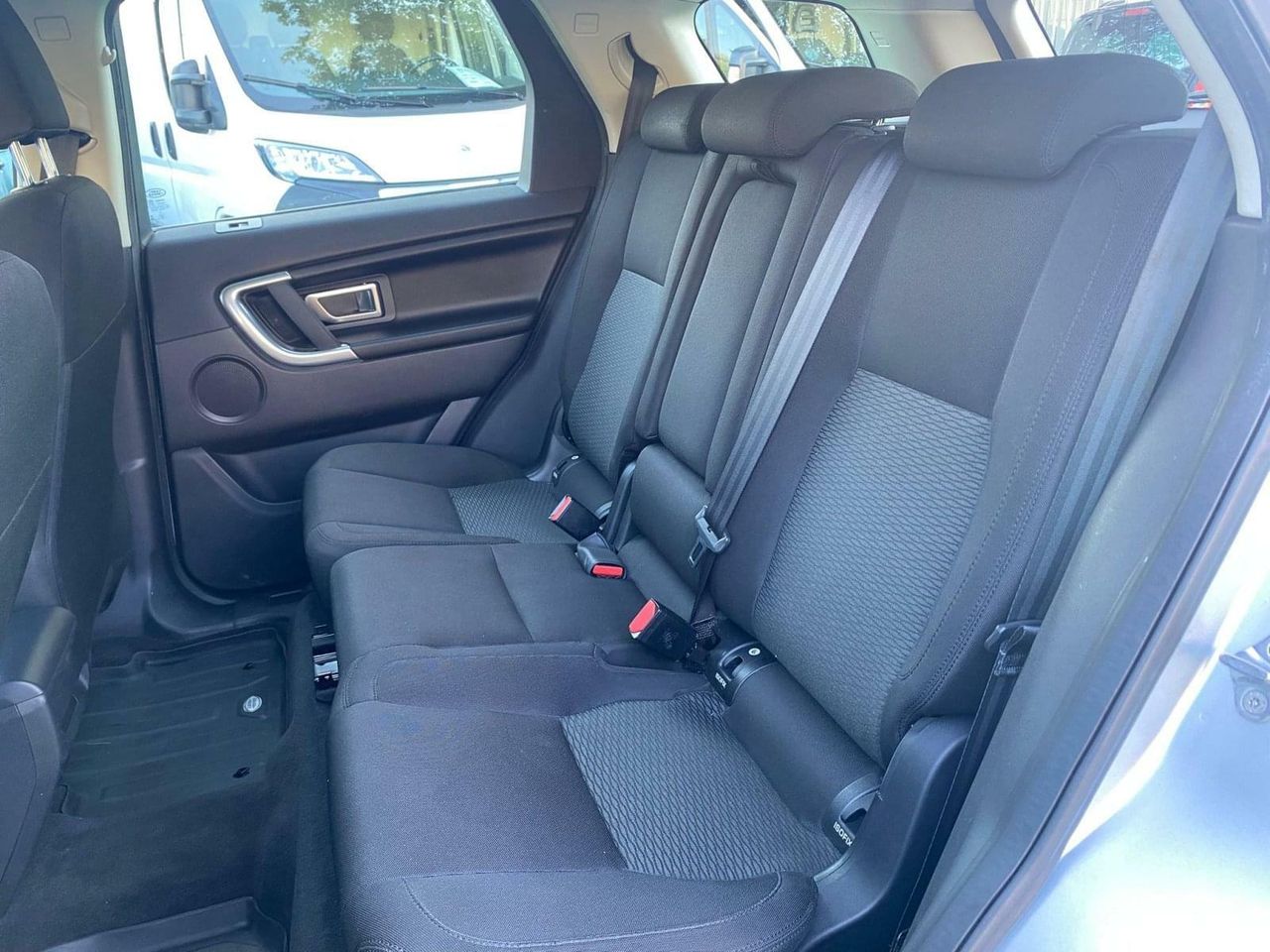 Land-Rover Discovery Sport 2.0 150CV - Foto 46