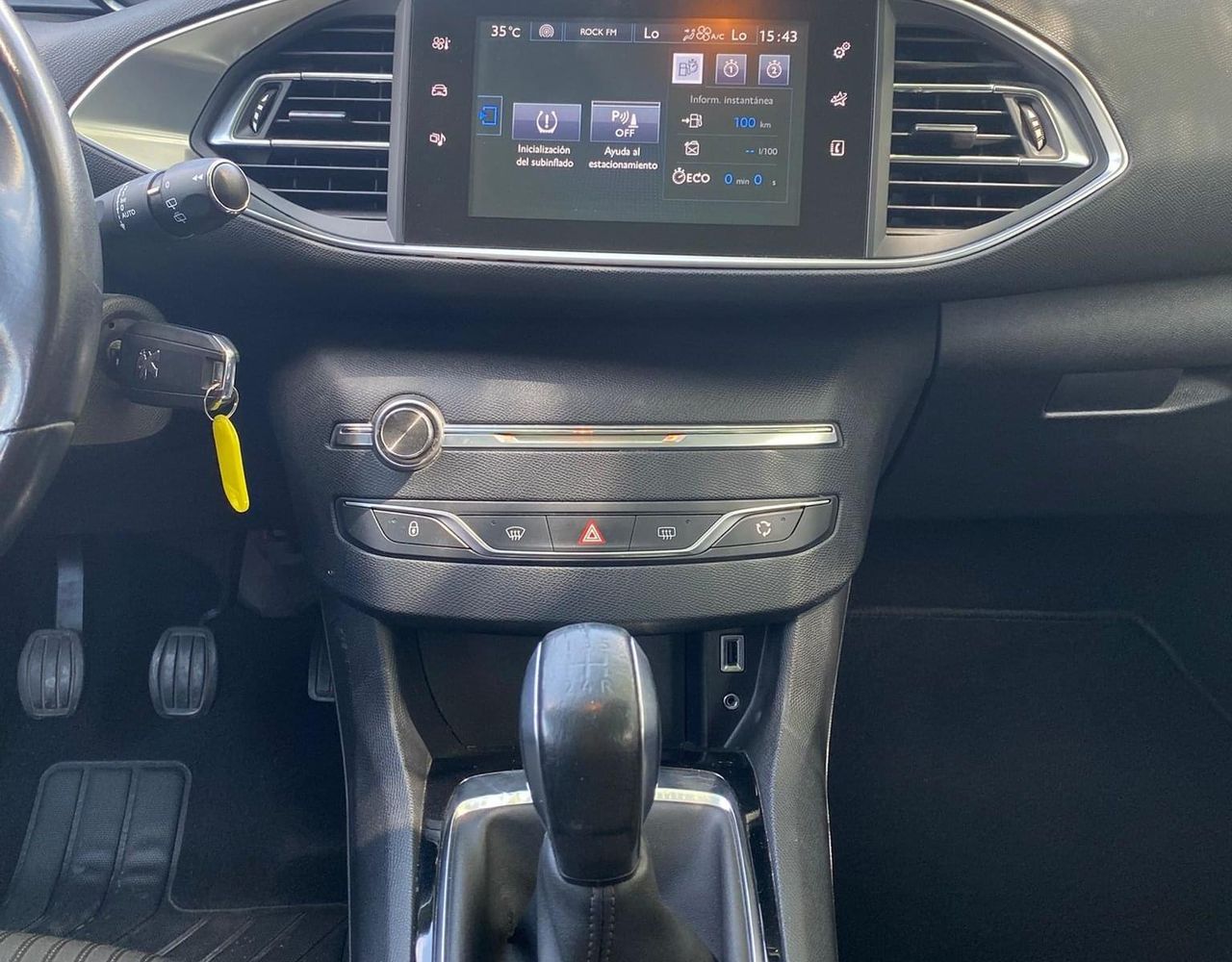 PEUGEOT 308 1.2 110CV - Foto 39