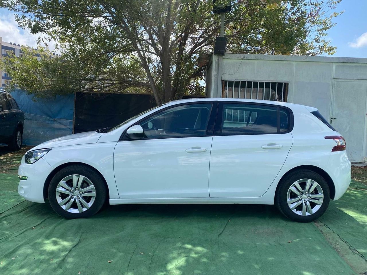 Peugeot 308 1.2 110CV - Foto 31