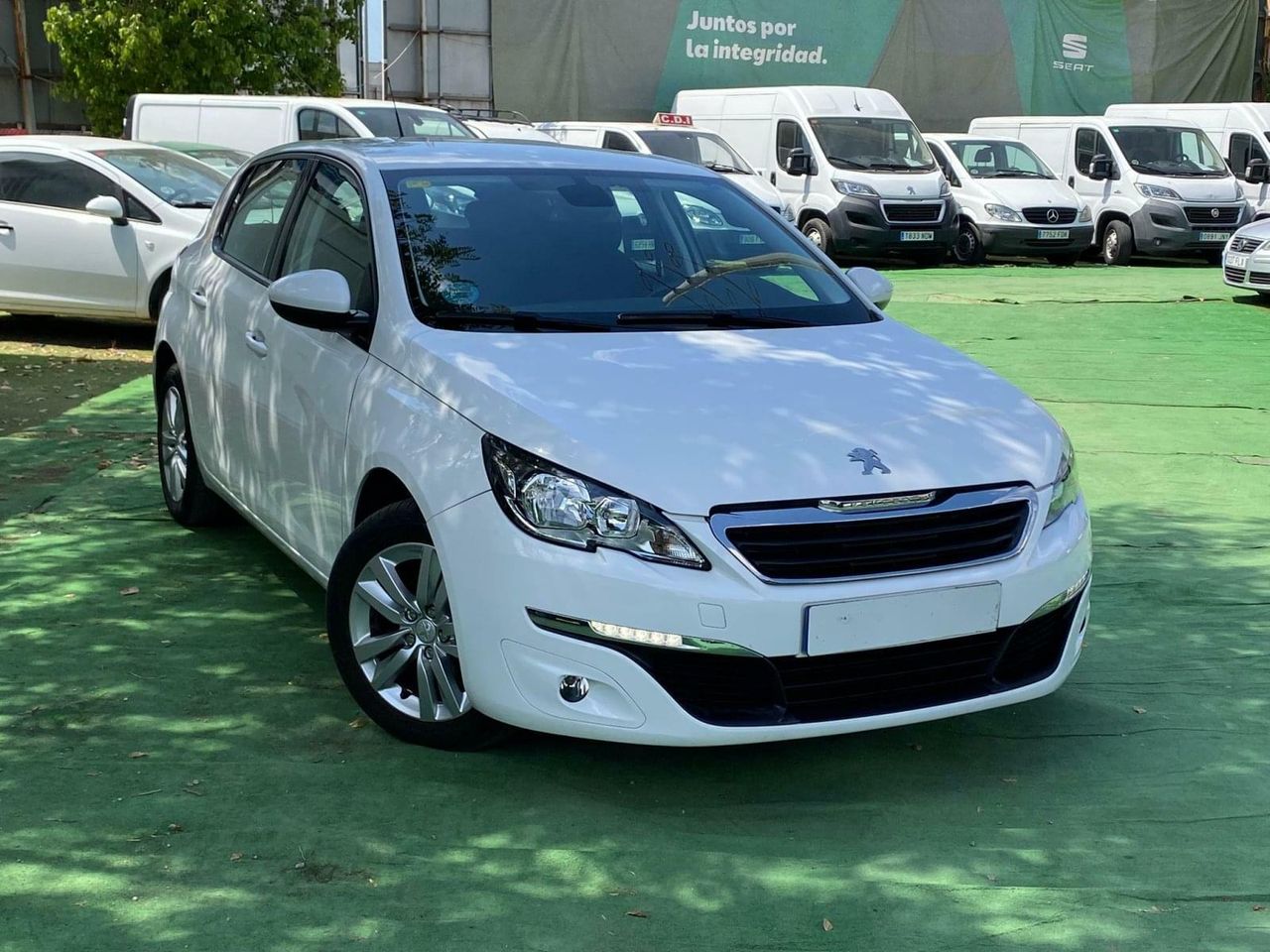 Peugeot 308 1.2 110CV - Foto 4